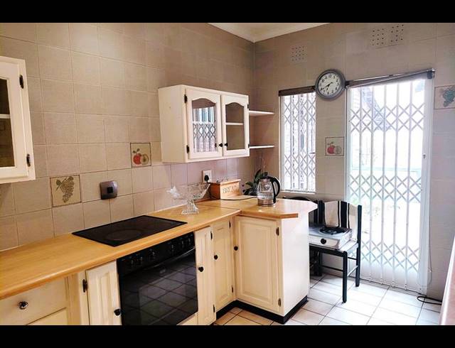 2 BEDROOM TOWNHOUSE FOR SALE IN MORNINGHILL